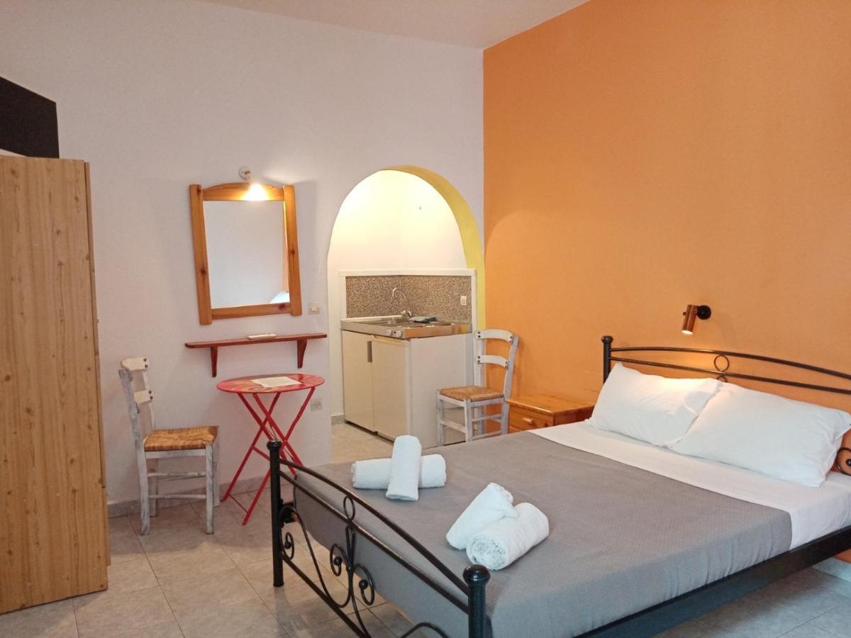 Depis Economy Apartments Naxos City Luaran gambar